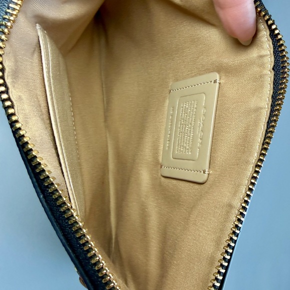 Coach Vanilla Pebbled Leather Wristlet – Gold Hardware - Picture 5 of 6